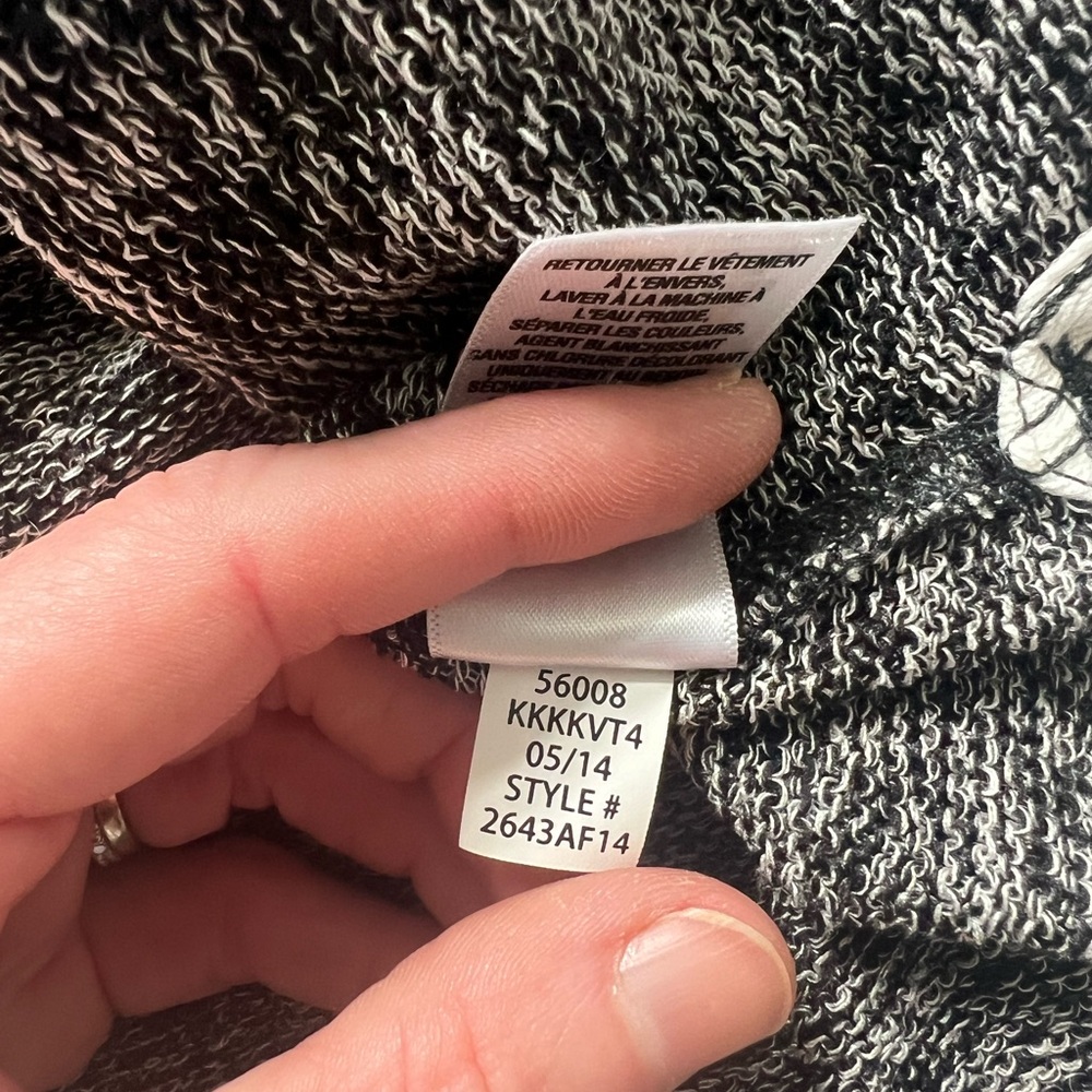 Aeropostale Black and White Cowl Neck Sweater Hoodie. Airy w beautiful accent - Picture 12 of 15